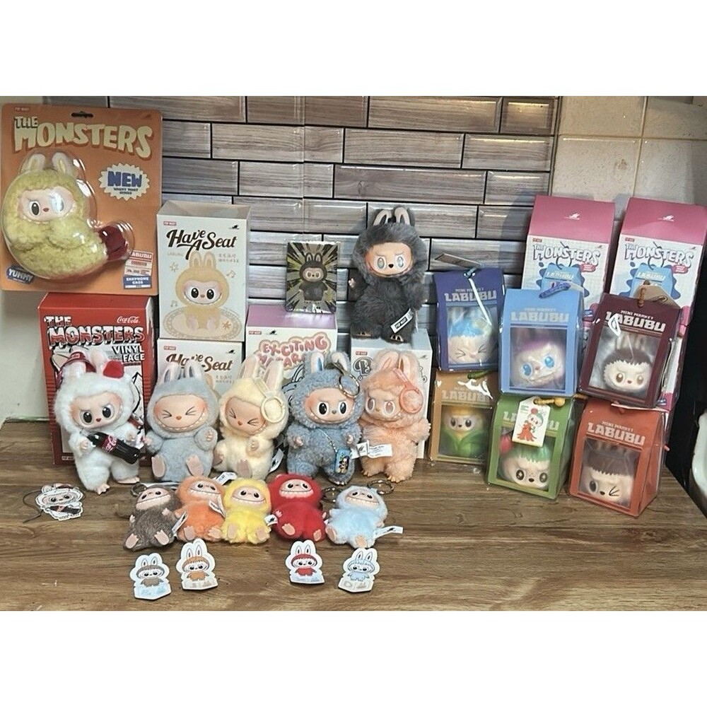 Authentic Labubu LOT. NEW Opened Secret ID Box Card And Bag. Coacola Discont.